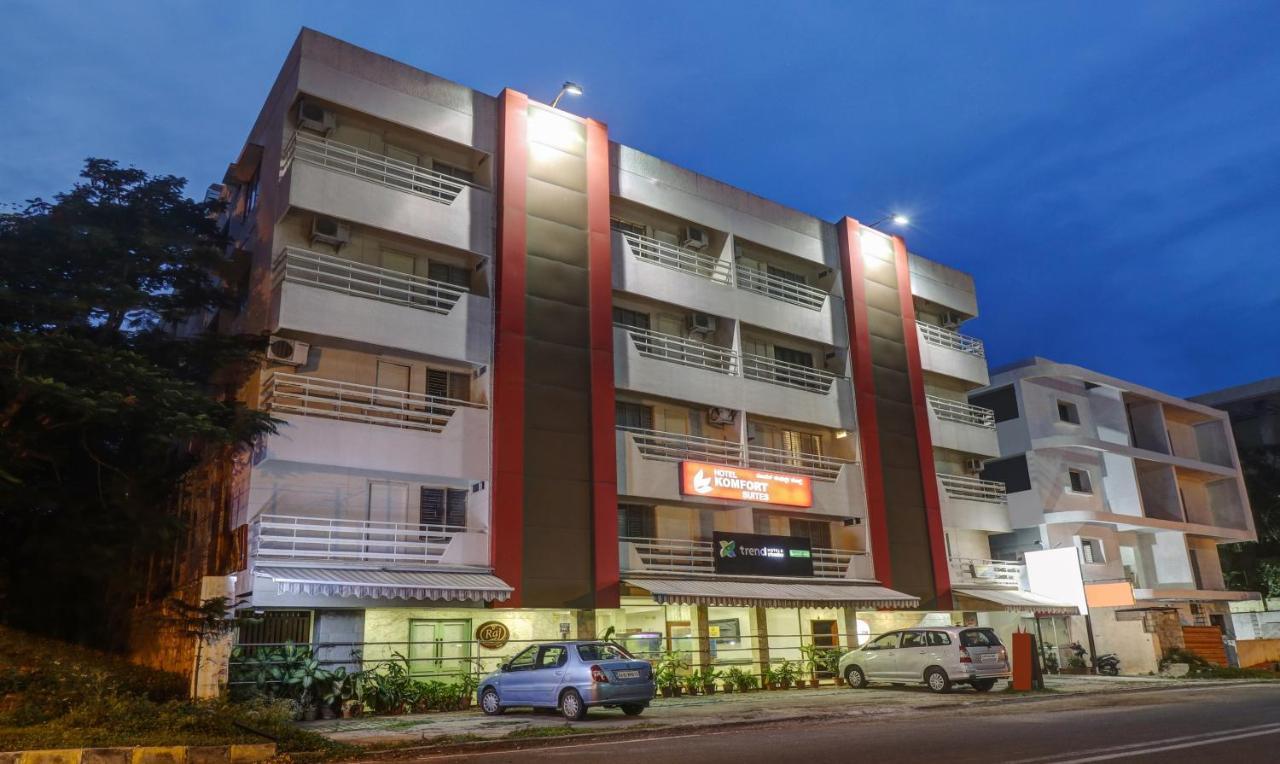 Treebo Komfort Suites, 3 Km From Mysore Palace מראה חיצוני תמונה